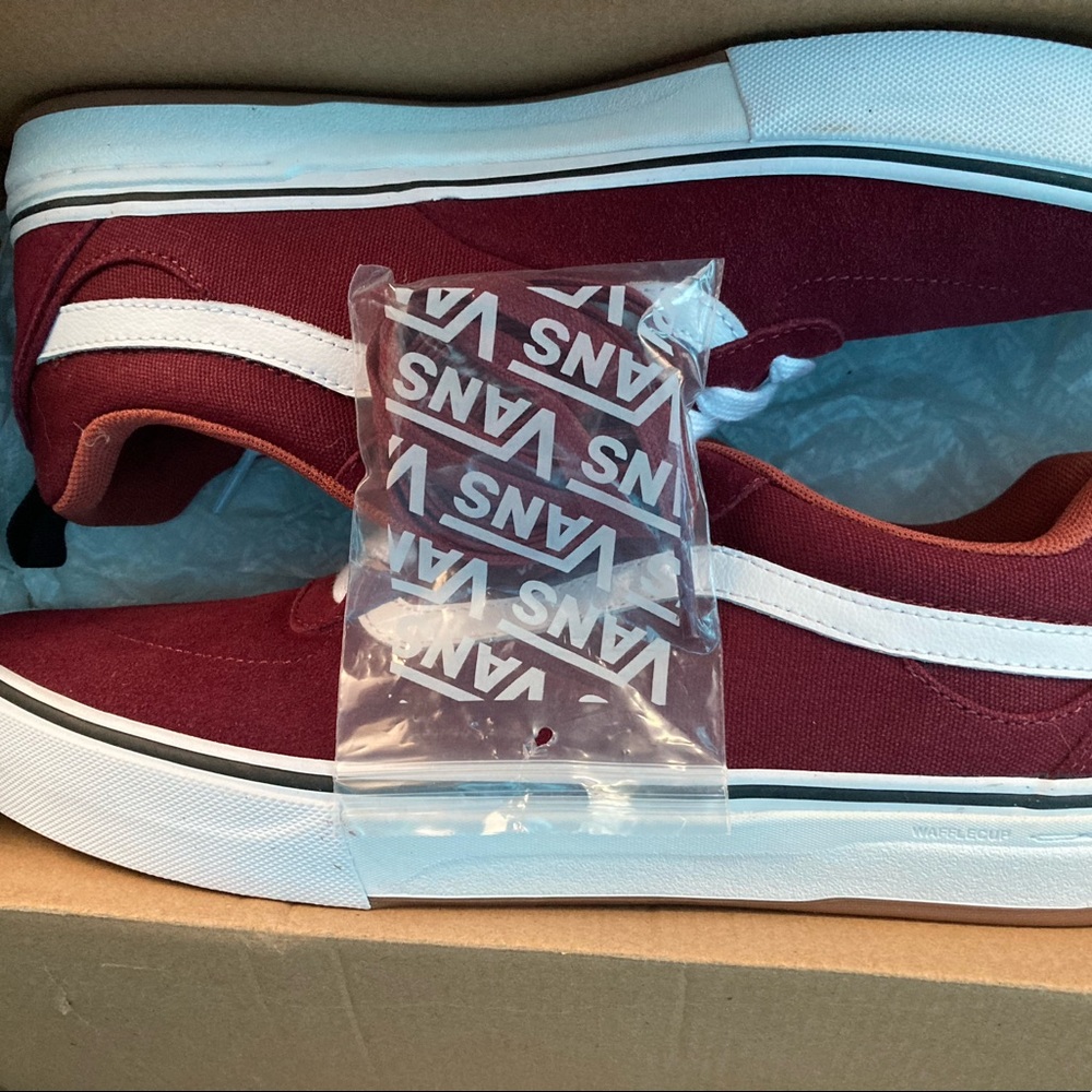 Brand new in box Kyle Walker burgundy size 11.5 with extra set of shoe laces